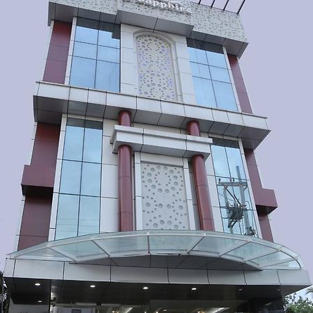 Hotel D' Sapphire Guwahati Eksteriør bilde