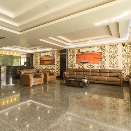 Hotel D' Sapphire Guwahati Eksteriør bilde