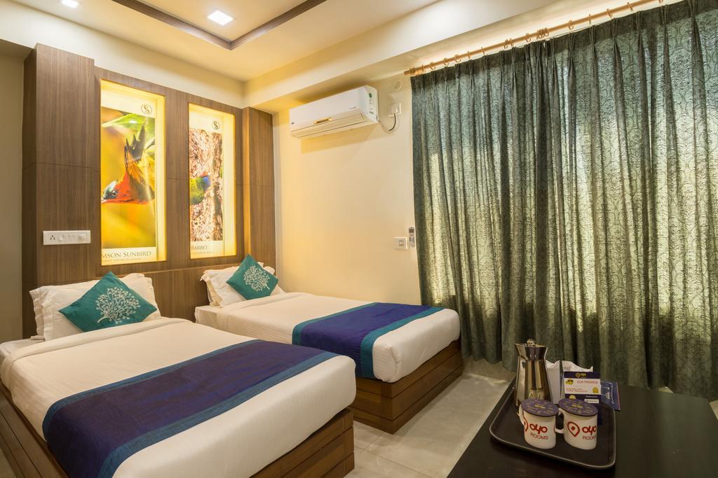 Hotel D' Sapphire Guwahati Eksteriør bilde