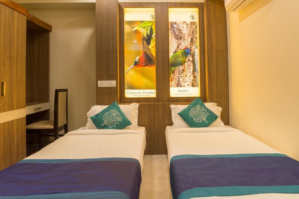 Hotel D' Sapphire Guwahati Eksteriør bilde