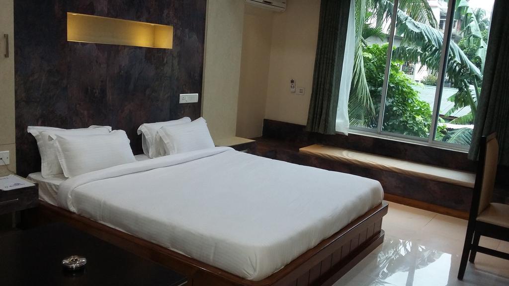 Hotel D' Sapphire Guwahati Eksteriør bilde